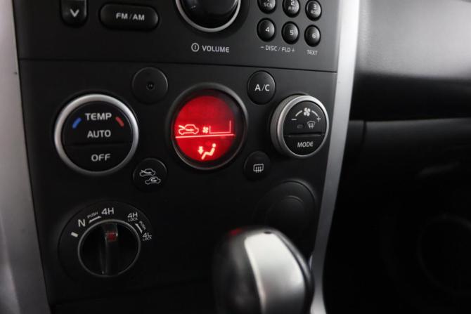 Suzuki Grand Vitara II Рестайлинг с пробегом 2011 года, цена 1 079 990 рублей, 138444 км, внедорожник, Автокод Объявления