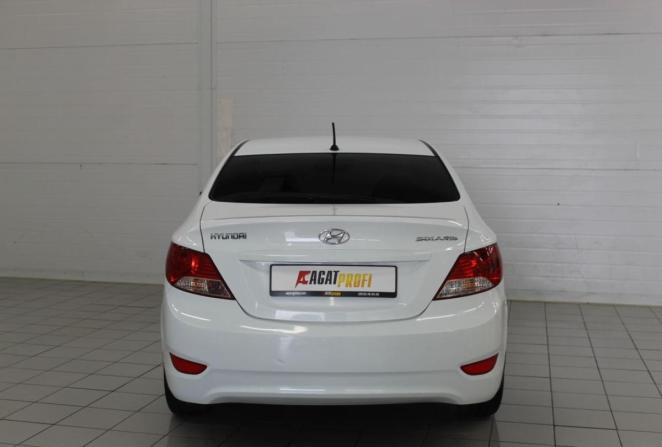 Hyundai Solaris I с пробегом 2014 года, цена 760 000 рублей, 200064 км, седан, Автокод Объявления