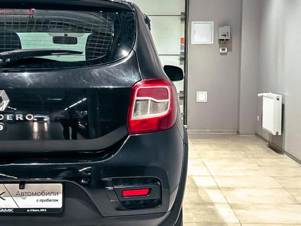 Renault Sandero II с пробегом 2017 года, цена 890 849 рублей, 199162 км, хэтчбек, Автокод Объявления