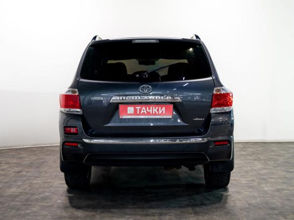 Toyota Highlander II (XU40) Рестайлинг с пробегом 2011 года, цена 2 045 000 рублей, 145400 км, внедорожник, Автокод Объявления
