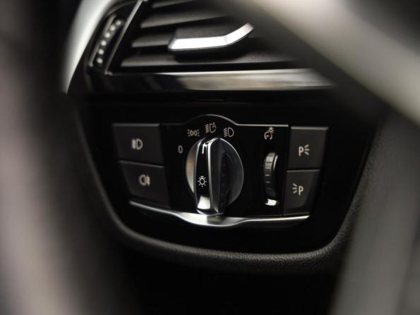 BMW 5 серии VII (G30/G31/G38) с пробегом 2019 года, цена 3 399 000 рублей, 101370 км, седан, Автокод Объявления