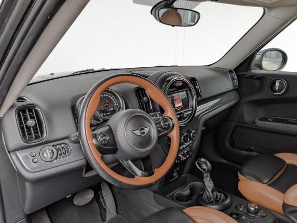 Mini Countryman II с пробегом 2018 года, цена 2 600 000 рублей, 28859 км, внедорожник, Автокод Объявления