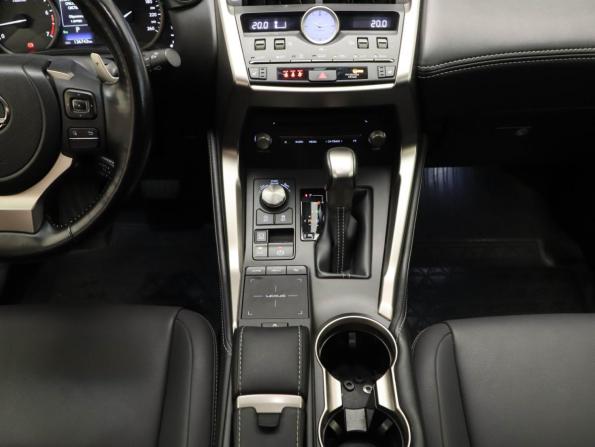 Lexus NX I Рестайлинг с пробегом 2021 года, цена 3 449 000 рублей, 136741 км, внедорожник, Автокод Объявления