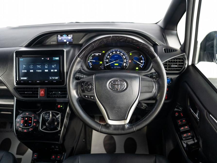 Toyota Esquire I Рестайлинг Иркутск  - изображение 10