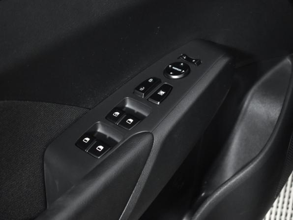 Hyundai Solaris II с пробегом 2019 года, цена 1 270 000 рублей, 98886 км, седан, Автокод Объявления