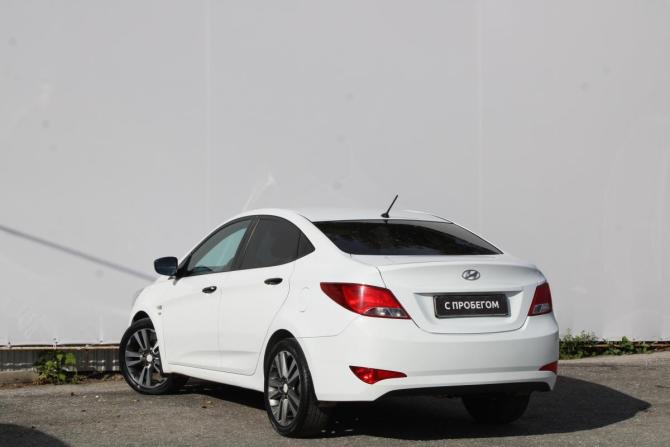 Hyundai Solaris I с пробегом 2014 года, цена 870 000 рублей, 196000 км, седан, Автокод Объявления