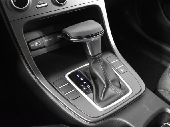 Hyundai Creta II с пробегом 2022 года, цена 1 870 200 рублей, 68215 км, внедорожник, Автокод Объявления