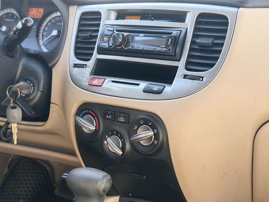 Kia Rio II Санкт-Петербург  - изображение 10
