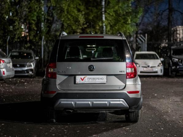 Skoda Yeti I Рестайлинг с пробегом 2017 года, цена 1 377 000 рублей, 72163 км, внедорожник, Автокод Объявления