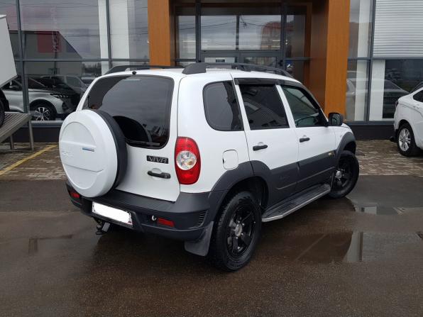 Chevrolet Niva I Рестайлинг с пробегом 2017 года, цена 730 000 рублей, 108697 км, внедорожник, Автокод Объявления