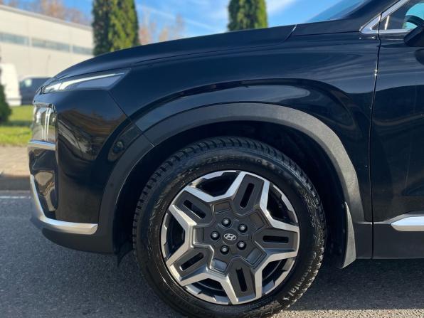 Hyundai Santa Fe IV Рестайлинг с пробегом 2022 года, цена 3 990 000 рублей, 39552 км, внедорожник, Автокод Объявления