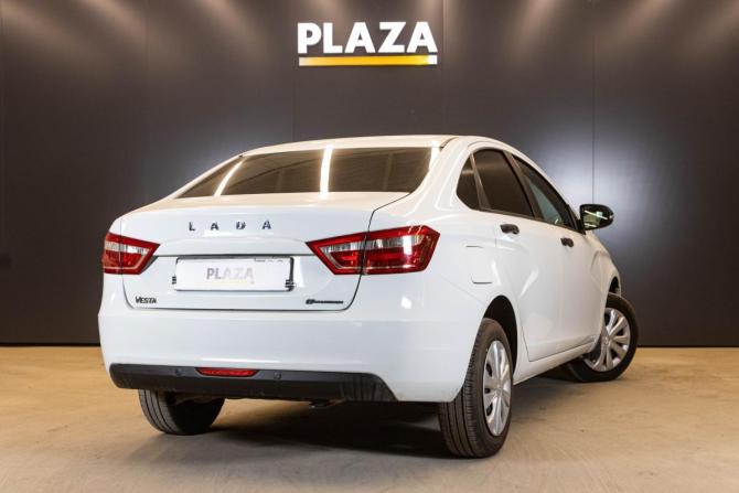 Lada (ВАЗ) Vesta I с пробегом 2021 года, цена 879 000 рублей, 125272 км, седан, Автокод Объявления