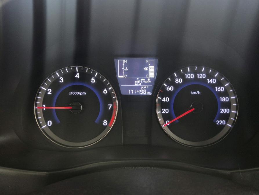 Hyundai Solaris I Рестайлинг Екатеринбург  - изображение 16