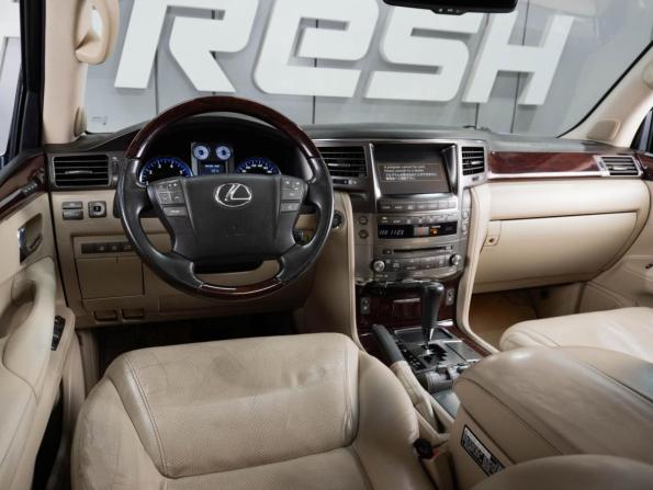 Lexus LX III с пробегом 2008 года, цена 2 699 000 рублей, 250282 км, внедорожник, Автокод Объявления