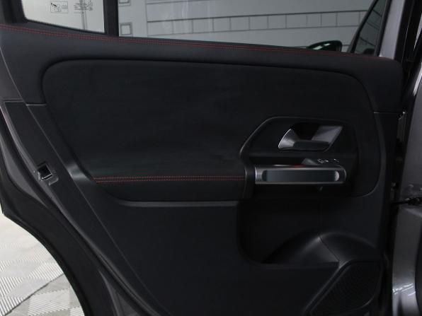 Mercedes-Benz GLB I (X247) с пробегом 2021 года, цена 3 800 000 рублей, 37788 км, внедорожник, Автокод Объявления