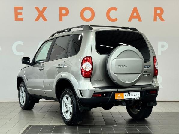 Chevrolet Niva I Рестайлинг с пробегом 2017 года, цена 799 000 рублей, 119314 км, внедорожник, Автокод Объявления