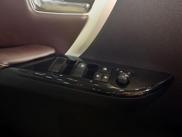 Toyota Fortuner II с пробегом 2018 года, цена 3 785 995 рублей, 204693 км, внедорожник, Автокод Объявления