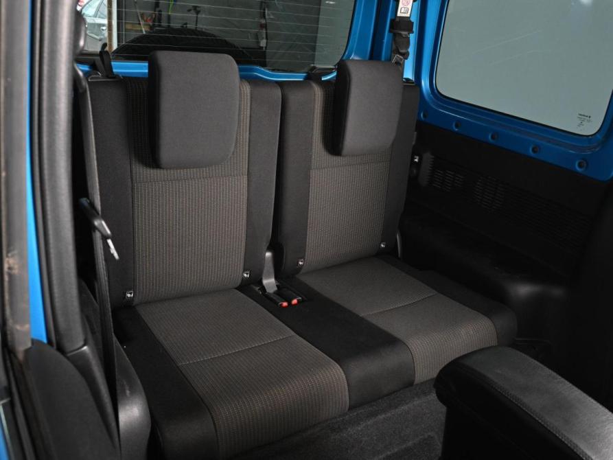 Suzuki Jimny IV Ростов-на-Дону  - изображение 9