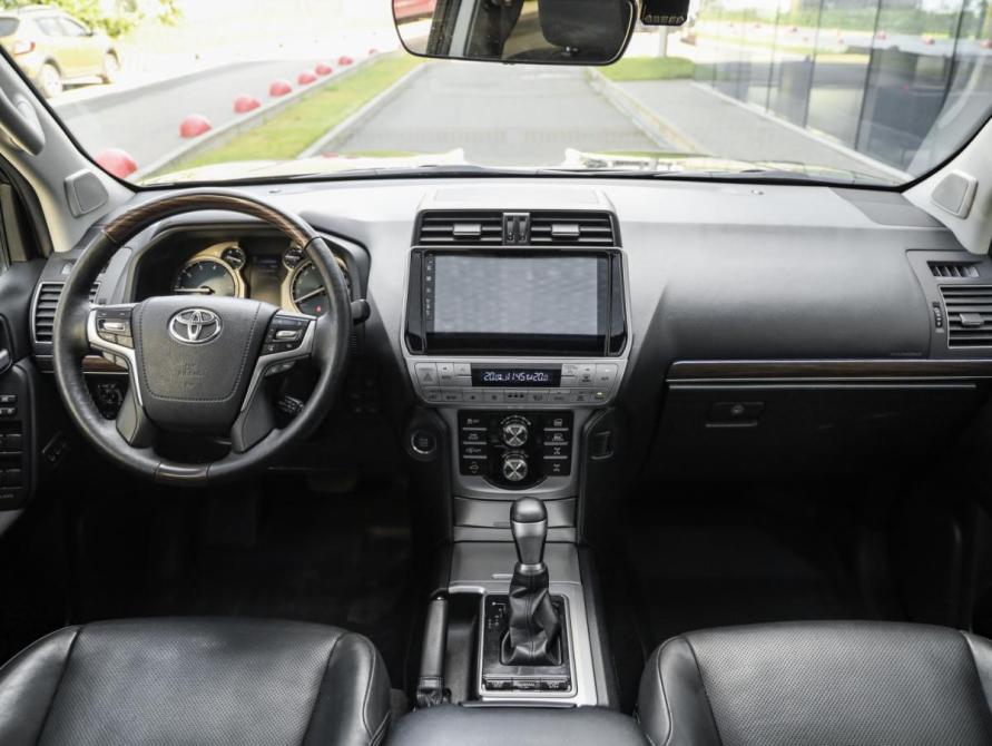 Toyota Land Cruiser Prado 150 Series Рестайлинг 2 Санкт-Петербург  - изображение 13