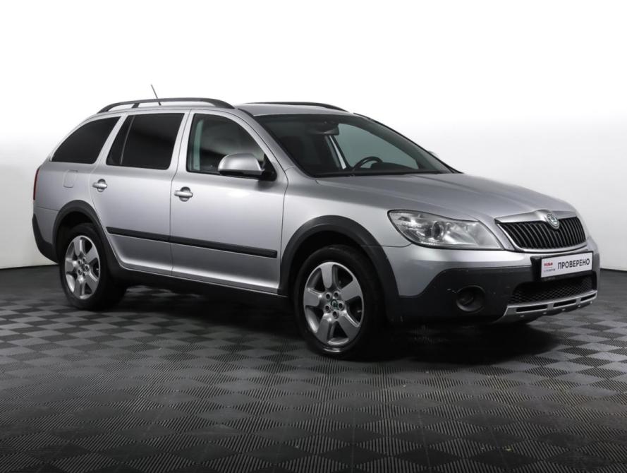 Skoda Octavia II (A5) Рестайлинг Москва  - изображение 3