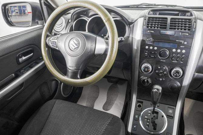 Suzuki Grand Vitara II с пробегом 2008 года, цена 939 000 рублей, 314200 км, внедорожник, Автокод Объявления