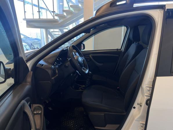 Renault Duster I Рестайлинг с пробегом 2019 года, цена 1 560 000 рублей, 142878 км, внедорожник, Автокод Объявления