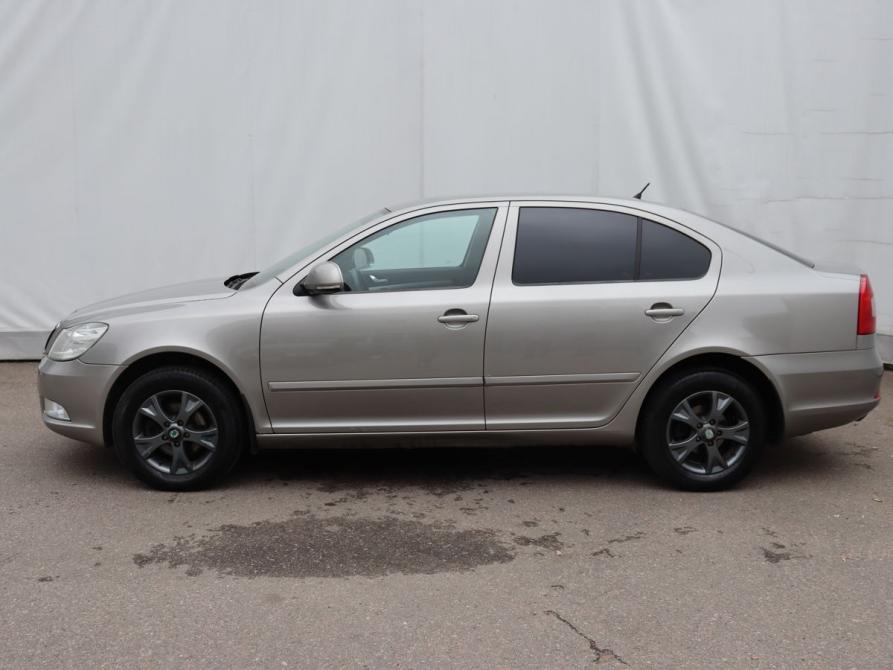 Skoda Octavia II (A5) Рестайлинг Москва  - изображение 8