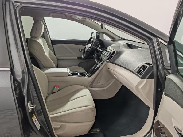 Toyota Venza I с пробегом 2010 года, цена 1 699 000 рублей, 115024 км, внедорожник, Автокод Объявления