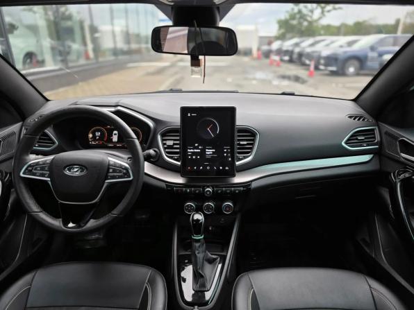 Lada (ВАЗ) Vesta I Рестайлинг (NG) с пробегом 2024 года, цена 1 800 000 рублей, 52447 км, универсал, Автокод Объявления