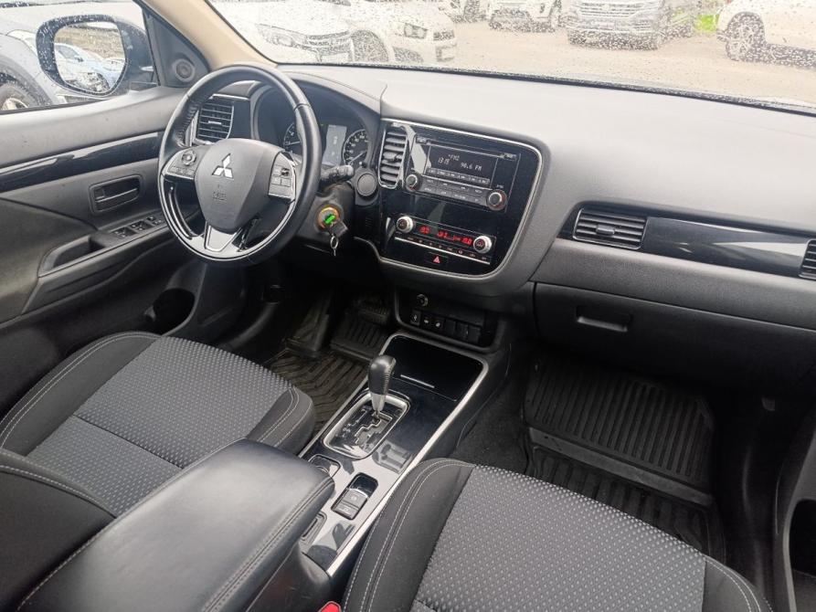 Mitsubishi Outlander III Рестайлинг 3 Санкт-Петербург  - изображение 9