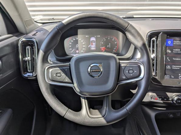 Volvo XC40 I с пробегом 2020 года, цена 3 200 000 рублей, 103076 км, внедорожник, Автокод Объявления