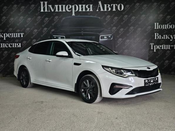 Kia Optima IV Рестайлинг с пробегом 2018 года, цена 1 100 000 рублей, 196000 км, седан, Автокод Объявления