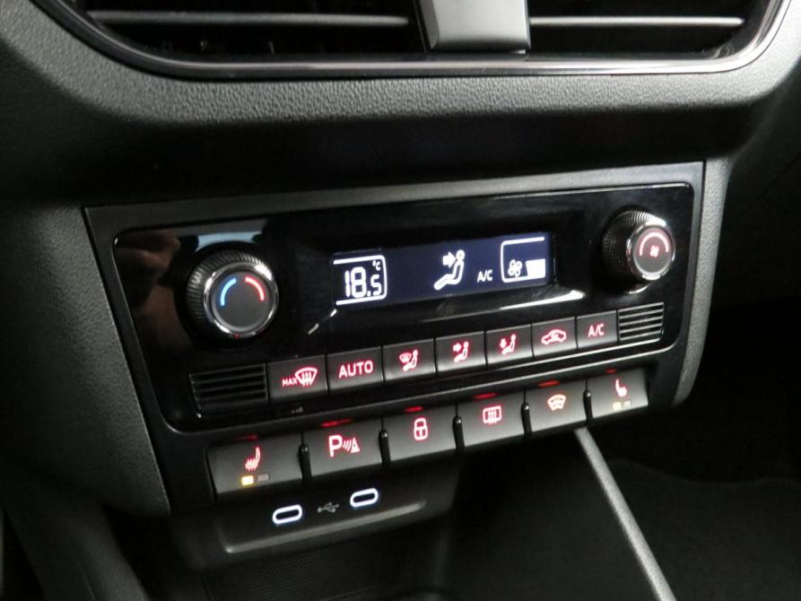 Volkswagen Polo VI Санкт-Петербург  - изображение 11