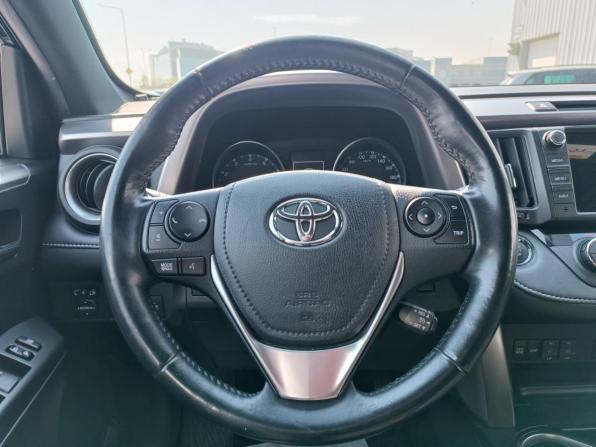 Toyota RAV4 IV (XA40) Рестайлинг с пробегом 2019 года, цена 2 690 000 рублей, 76000 км, внедорожник, Автокод Объявления