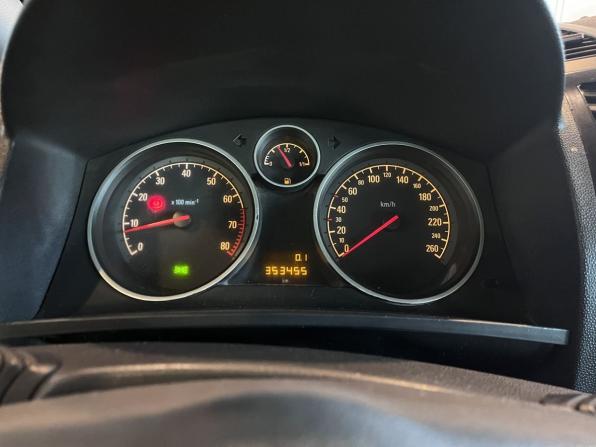 Opel Zafira B Рестайлинг с пробегом 2010 года, цена 450 000 рублей, 353453 км, компактвэн, Автокод Объявления