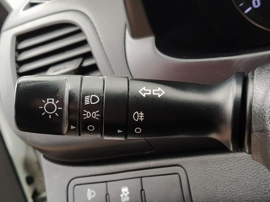 Hyundai Solaris I Рестайлинг Екатеринбург  - изображение 9