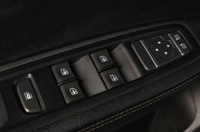 Renault Arkana I с пробегом 2019 года, цена 1 499 000 рублей, 91505 км, внедорожник, Автокод Объявления