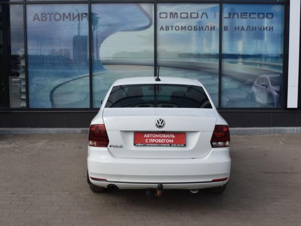 Volkswagen Polo V Рестайлинг с пробегом 2018 года, цена 850 000 рублей, 114621 км, седан, Автокод Объявления