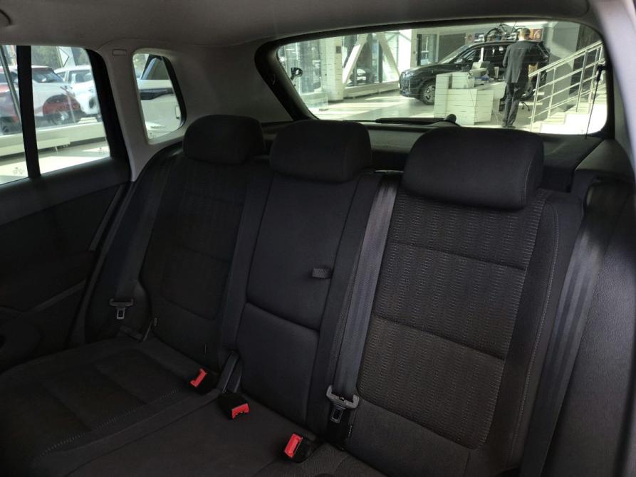 Volkswagen Tiguan I Рестайлинг Екатеринбург  - изображение 14