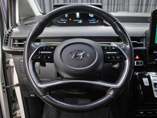 Hyundai Staria I с пробегом 2021 года, цена 3 998 000 рублей, 83186 км, минивэн, Автокод Объявления