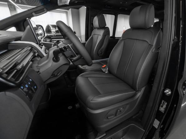 Hyundai Staria I Рестайлинг с пробегом 2026 года, цена 7 300 000 рублей, 100 км, минивэн, Автокод Объявления
