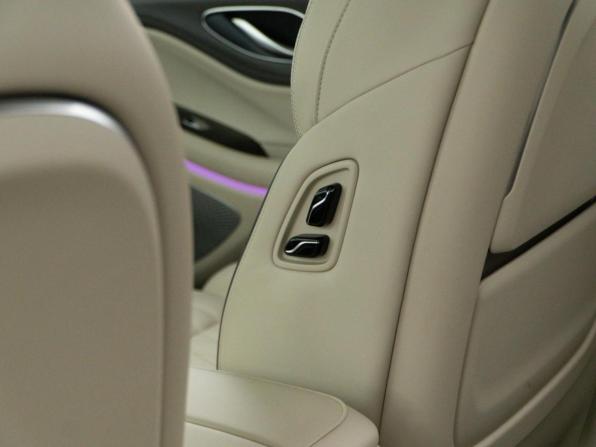 Voyah Dream I с пробегом 2023 года, цена 5 099 050 рублей, 48856 км, минивэн, Автокод Объявления