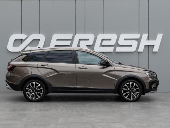 Lada (ВАЗ) Vesta I Рестайлинг (NG) с пробегом 2024 года, цена 1 645 000 рублей, 20814 км, универсал, Автокод Объявления