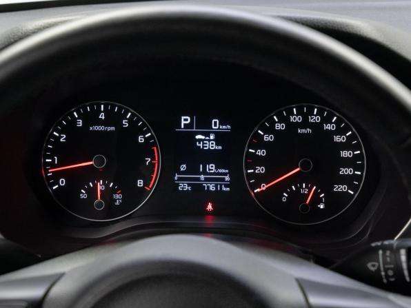 Kia Rio IV Рестайлинг с пробегом 2021 года, цена 1 690 000 рублей, 77611 км, хэтчбек, Автокод Объявления
