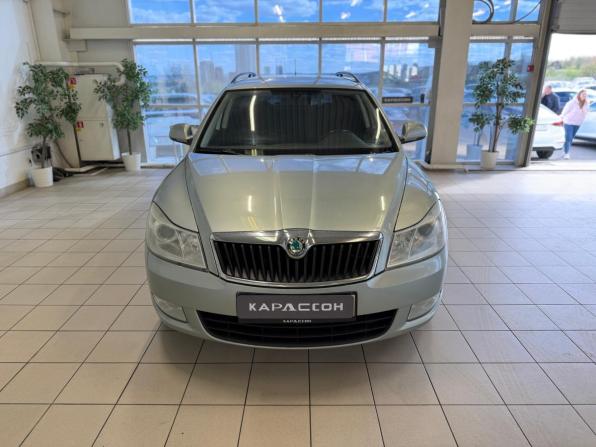 Skoda Octavia II (A5) Рестайлинг с пробегом 2012 года, цена 940 000 рублей, 209000 км, универсал, Автокод Объявления