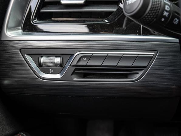 Geely Tugella I Рестайлинг с пробегом 2023 года, цена 2 900 000 рублей, 38105 км, внедорожник, Автокод Объявления