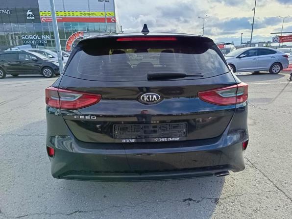 Kia Ceed III с пробегом 2019 года, цена 1 689 995 рублей, 130814 км, хэтчбек, Автокод Объявления