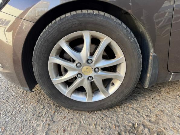 Kia Ceed II с пробегом 2012 года, цена 806 400 рублей, 167000 км, хэтчбек, Автокод Объявления