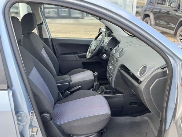 Ford Fusion I Рестайлинг с пробегом 2008 года, цена 375 000 рублей, 146000 км, хэтчбек, Автокод Объявления
