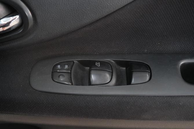 Nissan Serena IV (C26) с пробегом 2016 года, цена 1 549 000 рублей, 215000 км, минивэн, Автокод Объявления